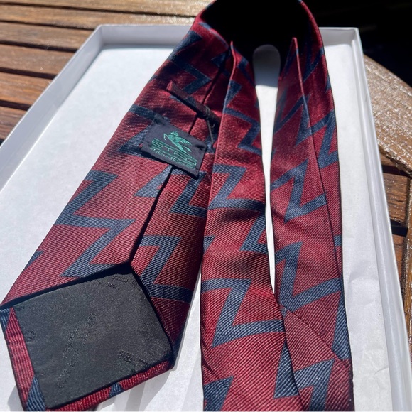 🔥POWER & CLASSIC🔥🆕💯% ETRO AUTHENTIC ZIG ZAG REGIMENTAL MOTIF TIE🎁 - Picture 11 of 14